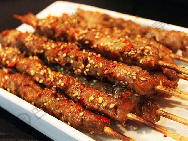 炭烤羊肉串