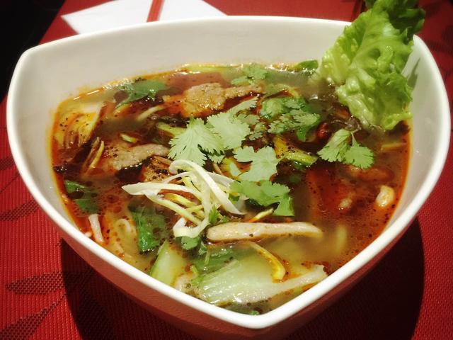 水煮牛肉面