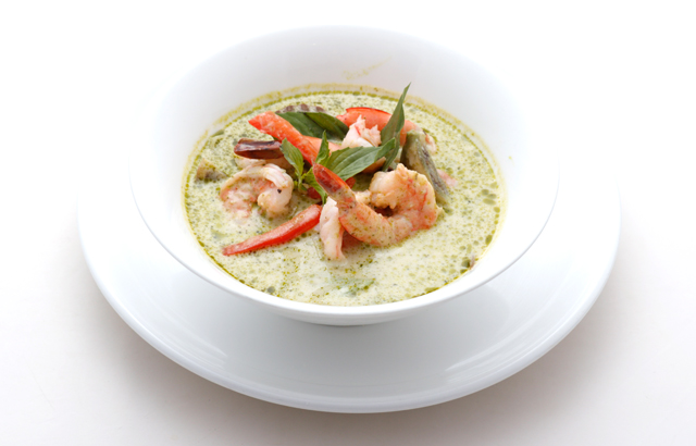 Crevettes au curry vert et lait de coco