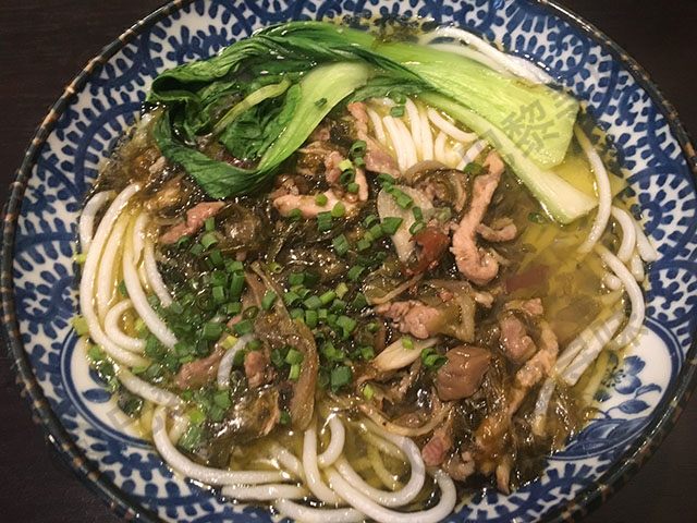 酸菜肉丝米线