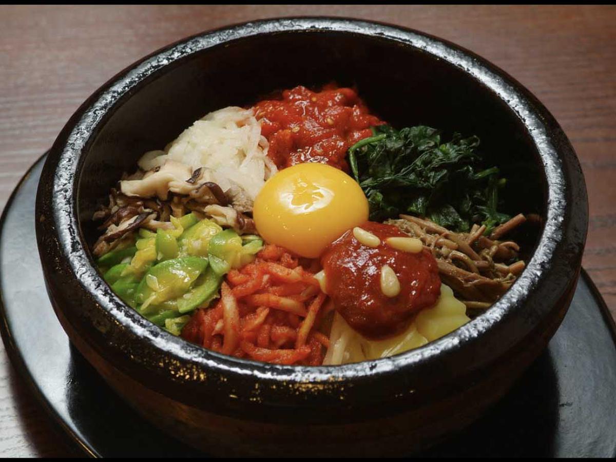 韩国石锅拌饭 bibimbap