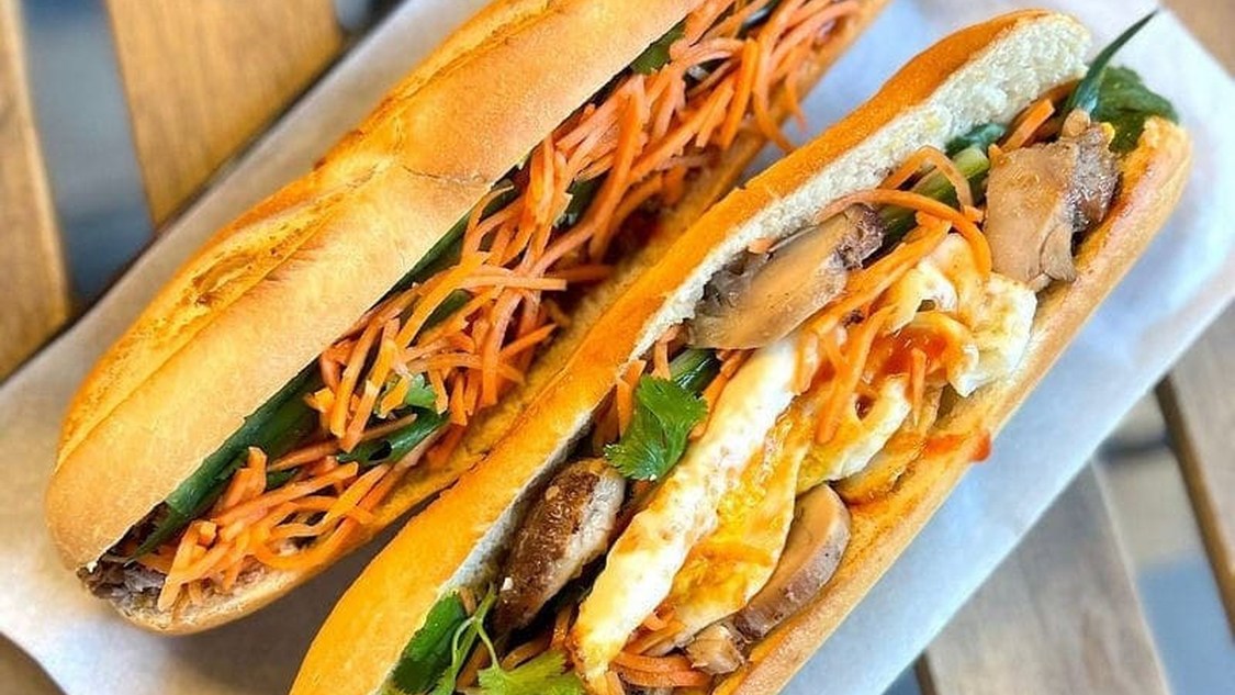 Street Banh-mi